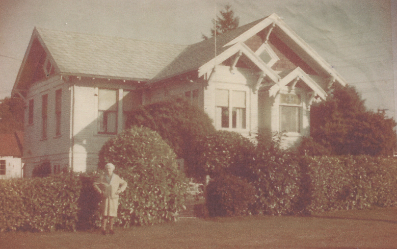 Granny Wilkins & Seattle House in
        the mid 1970s