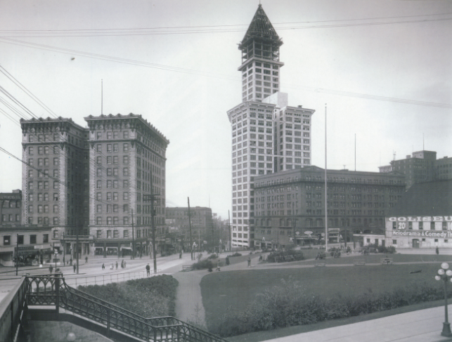 Smith Tower Seattle in 1913